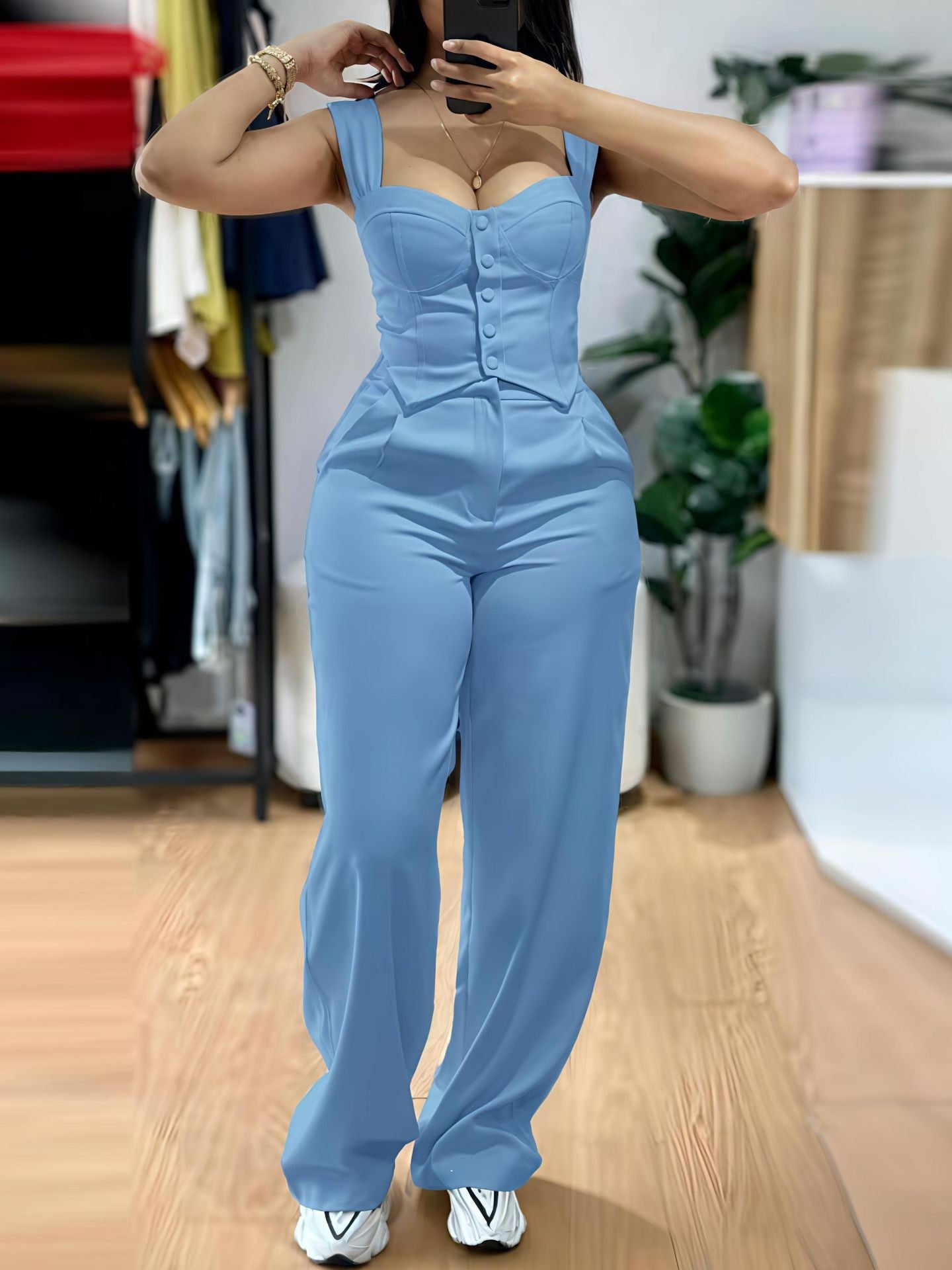 Ensemble débardeur moulant string et pantalon large