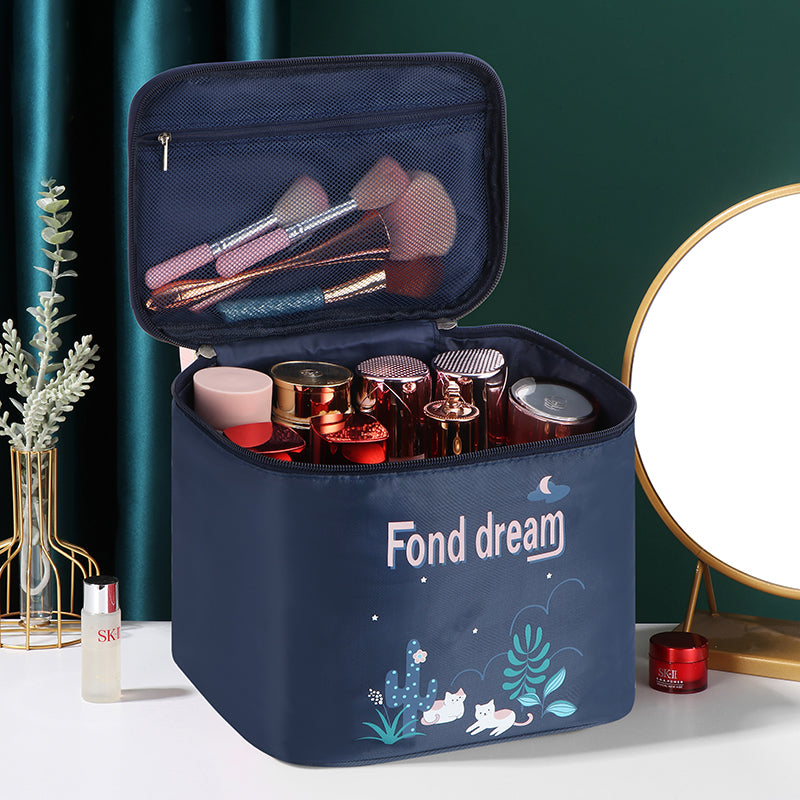 Nouvellement amélioré sac cosmétique extra-large portable 2021 nouveau produit de soins de la peau sac de cosmétiques voyage sac en tissu imperméable renforcé pour femmes