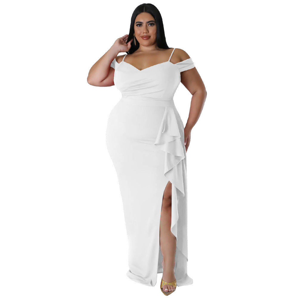 Habit :Robe bustier à volants et fente haute