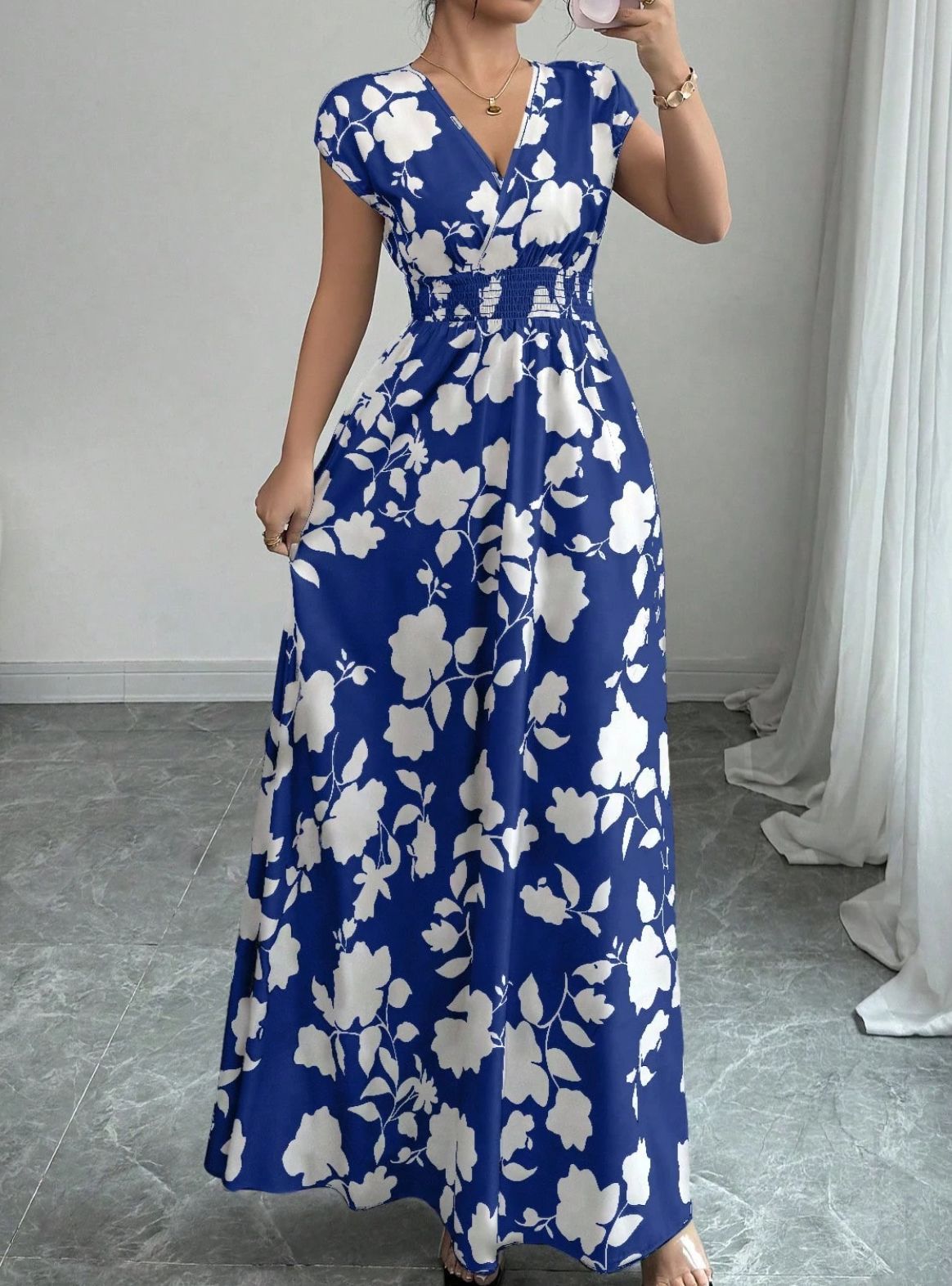 Robe trapèze à imprimé floral et col en V lacé
