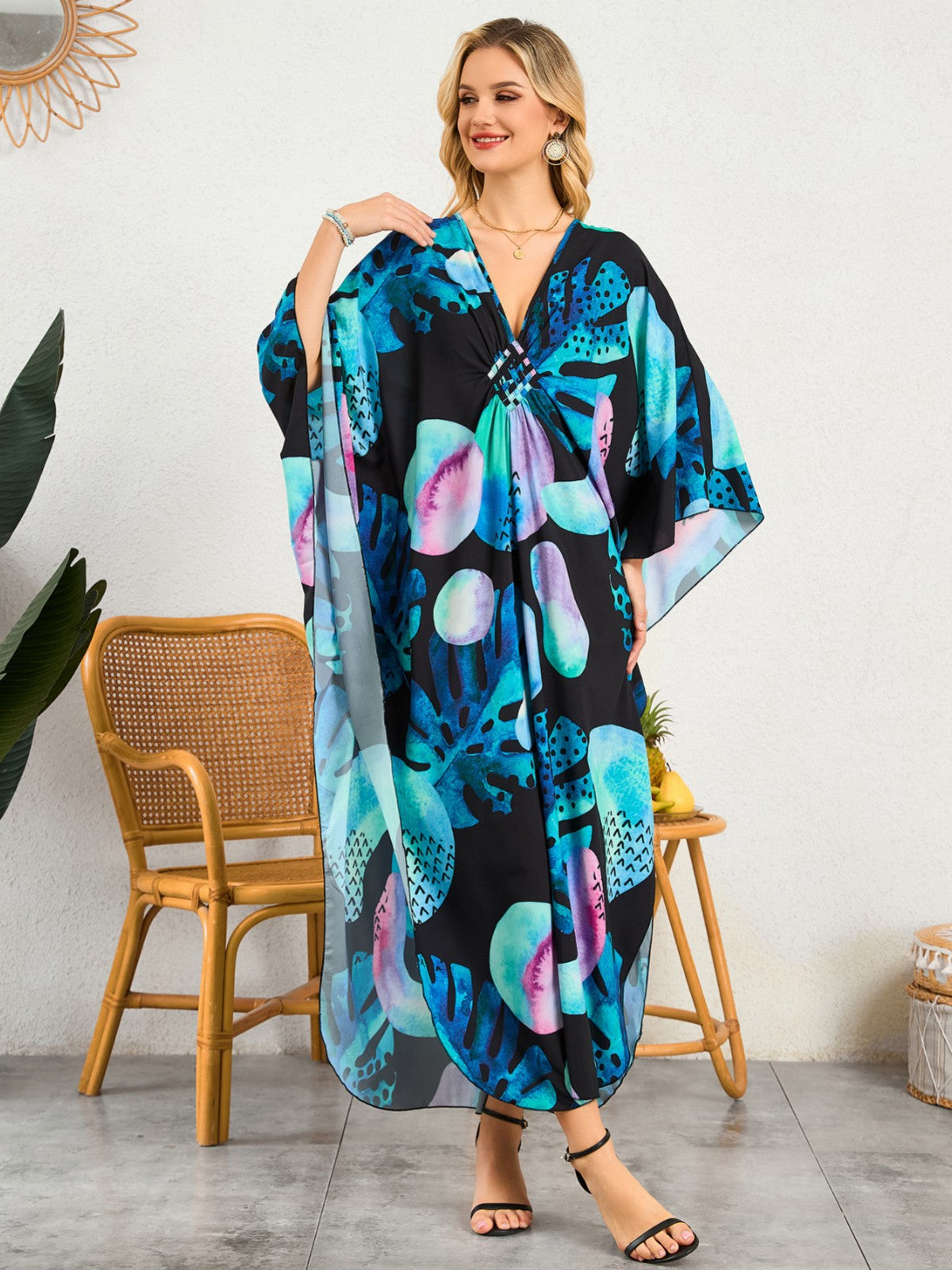 Robe de plage à encolure en V tissée