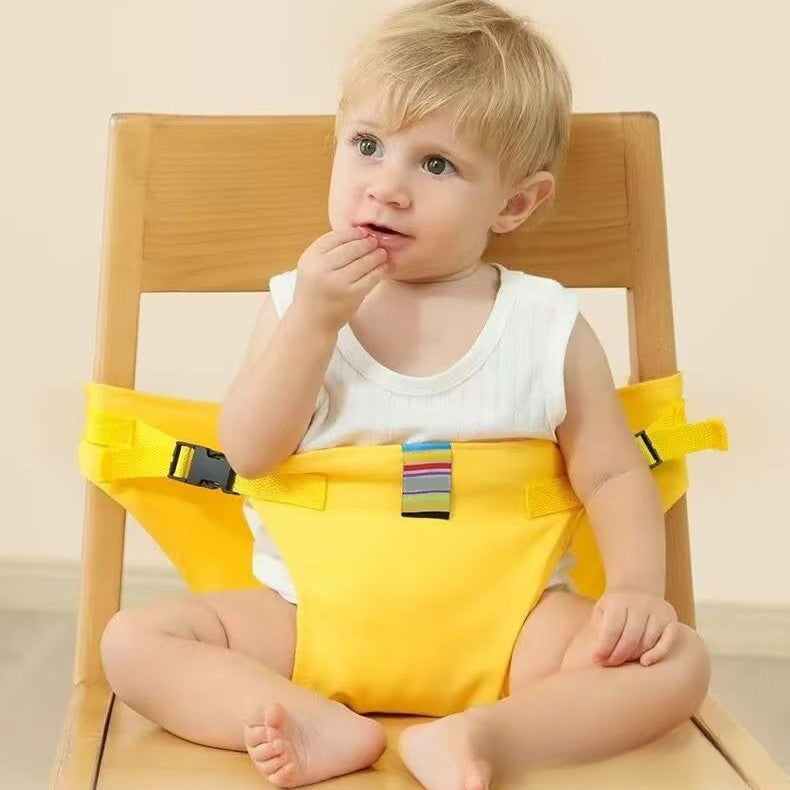 Chaise haute réglable pour bébé avec sangles de sécurité