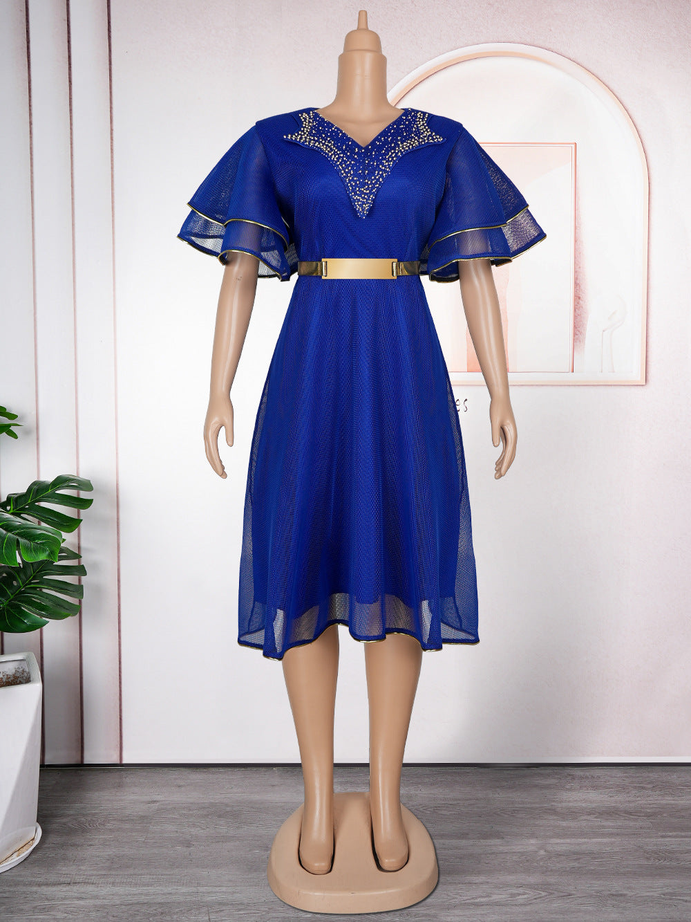 Robe à perles à col en V et taille haute pour femme