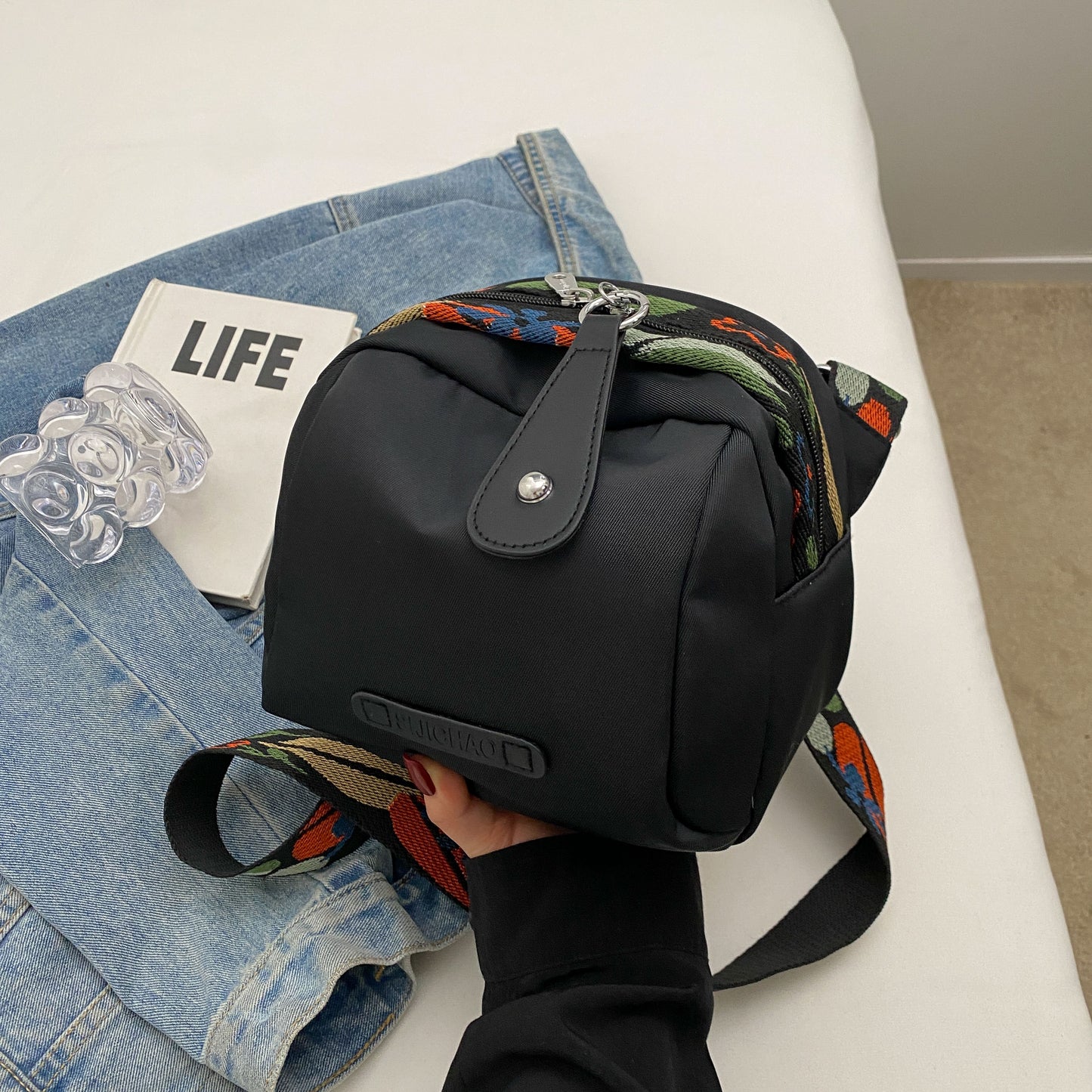 Sac bandoulière en nylon imperméable