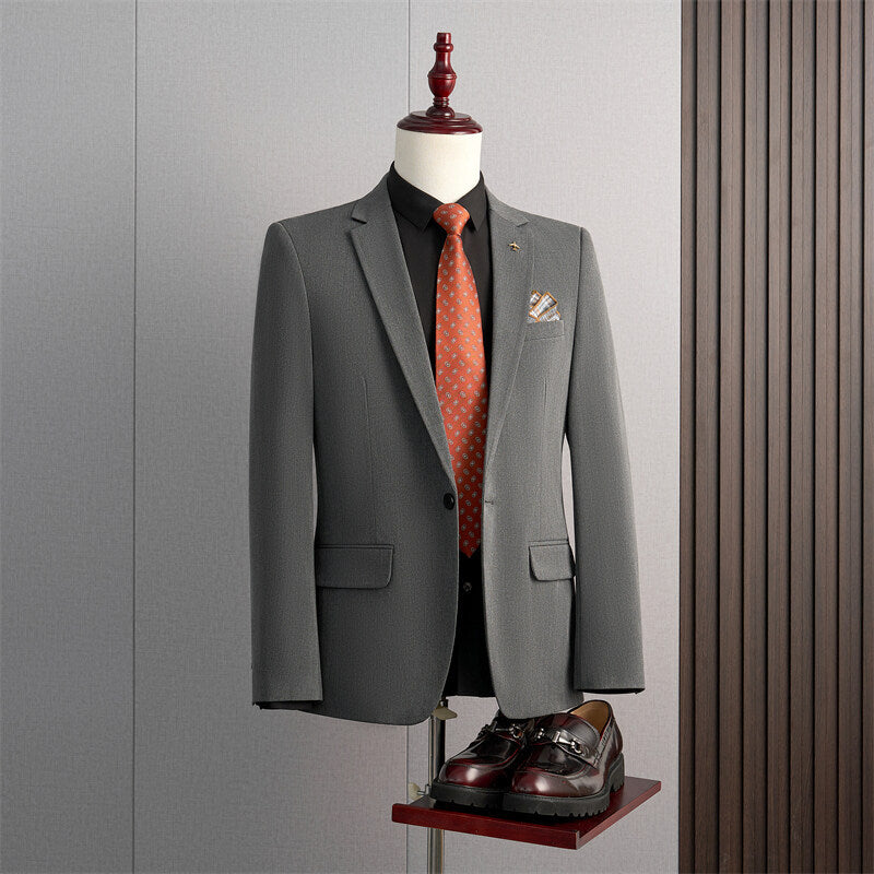 Ensemble de costume trois pièces homme coupe slim