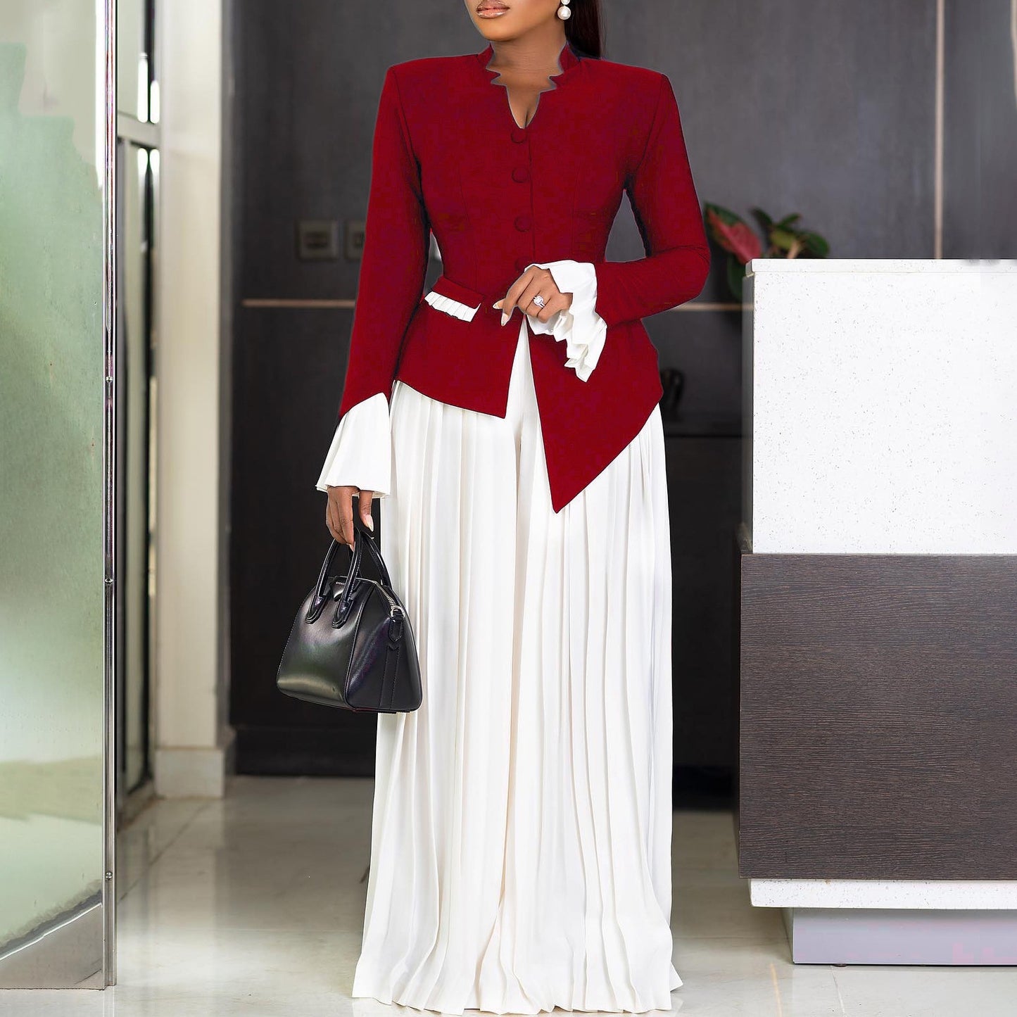 Habit :Ensemble élégant composé d'un haut à manches évasées et d'un pantalon à jambes larges