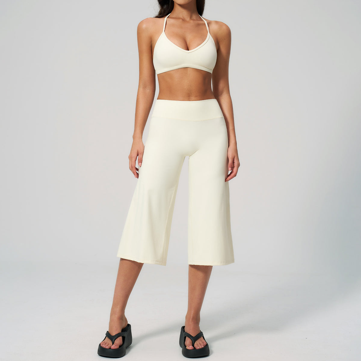 Ensemble de yoga pour femme : soutien-gorge anti-choc, short taille haute, tenue de sport deux pièces