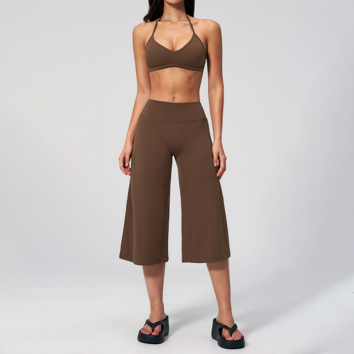 Ensemble de yoga pour femme : soutien-gorge anti-choc, short taille haute, tenue de sport deux pièces