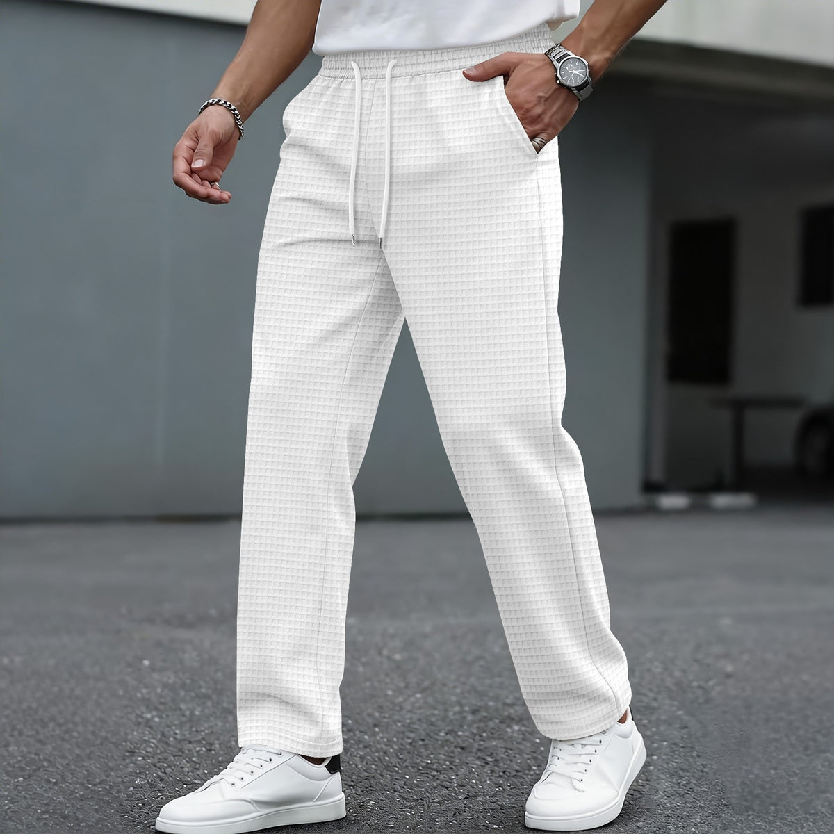 Nouveau pantalon décontracté pour homme à grands carreaux et cordon de serrage ; pantalon léger, respirant et confortable, à coupe droite et poches.
