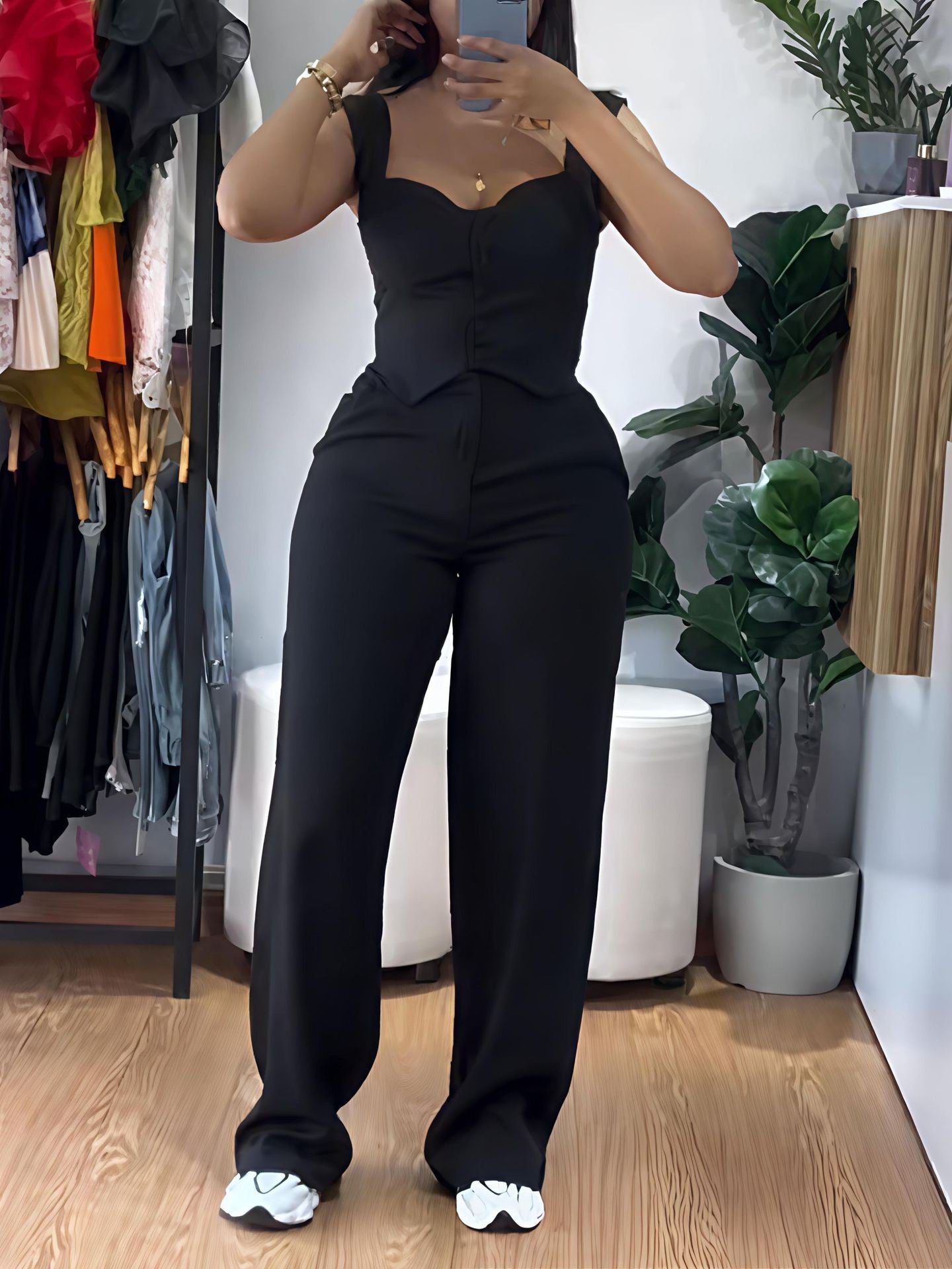 Ensemble débardeur moulant string et pantalon large