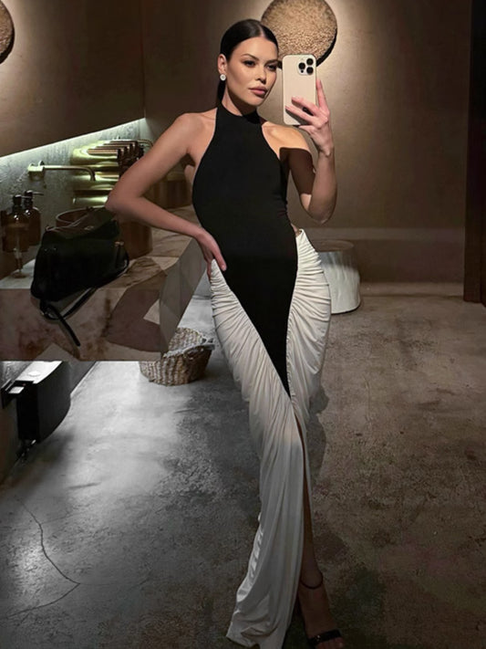 Robe moulante dos nu à col licou