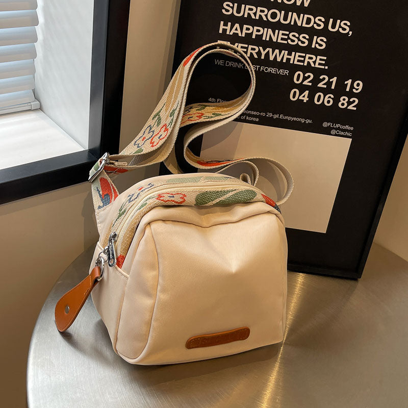 Sac bandoulière en nylon imperméable