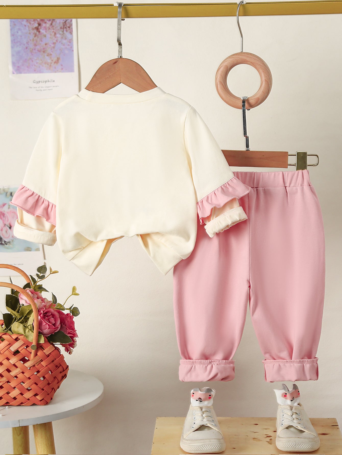 Pull à manches longues avec pantalon à motif floral