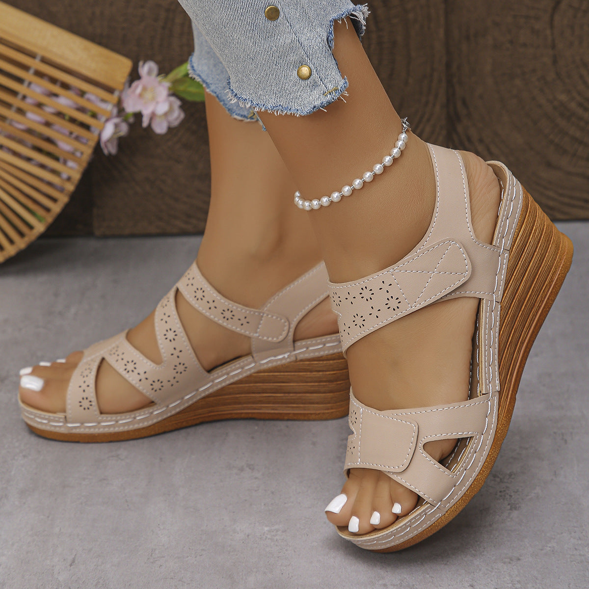 Chaussures :Sandales à scratch pour femmes