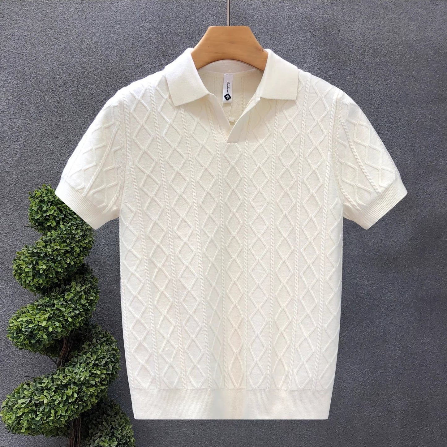 Polo texturé à col en V pour homme