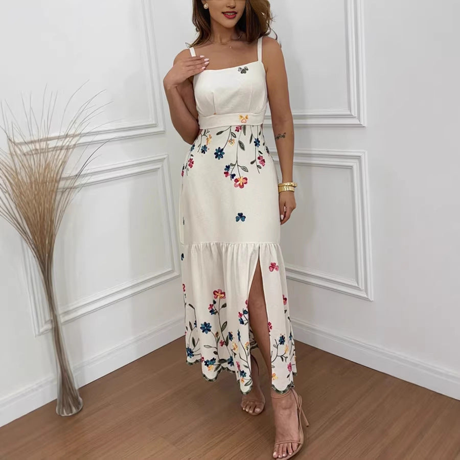 Robe à bretelles spaghetti à motifs floraux