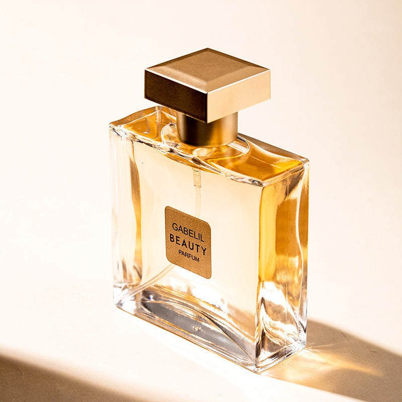 Parfum floral léger, frais et de longue durée