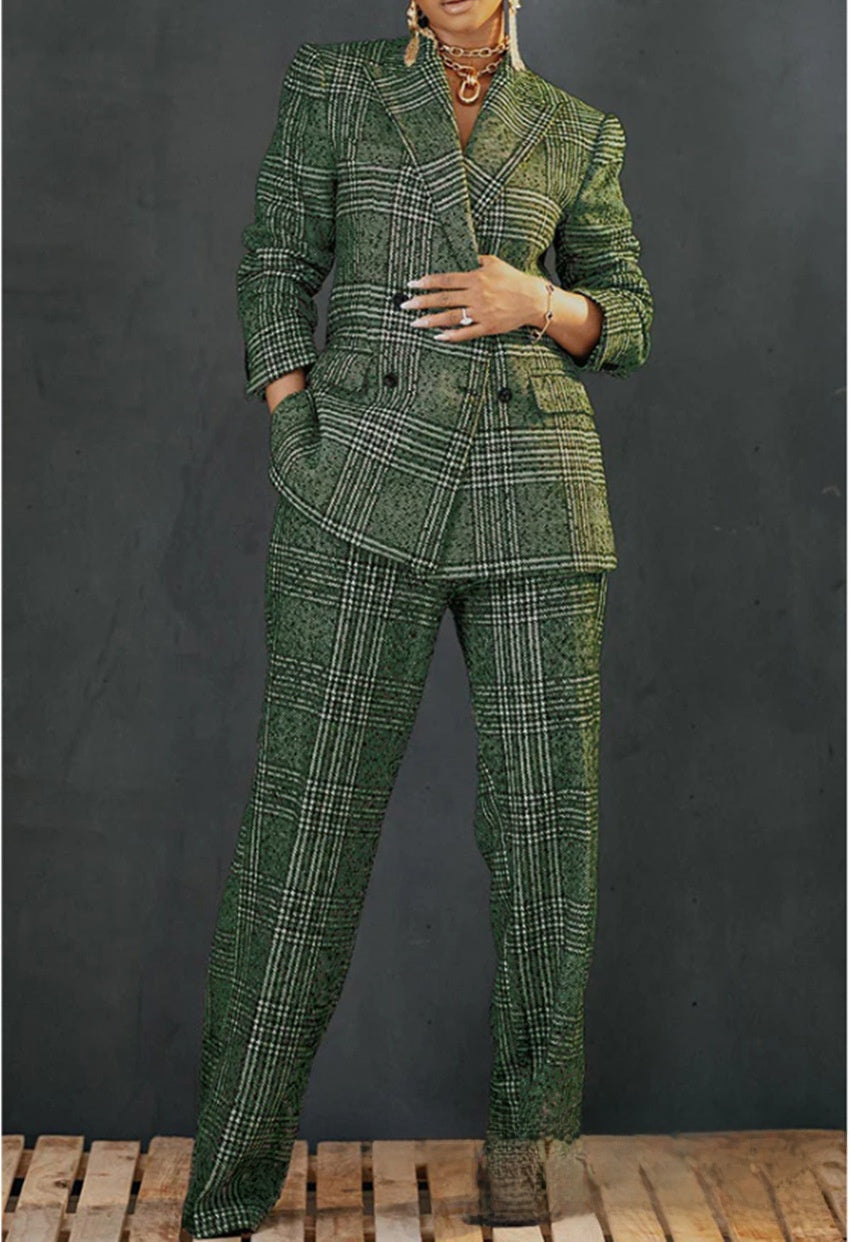 Veste et pantalon femme à carreaux