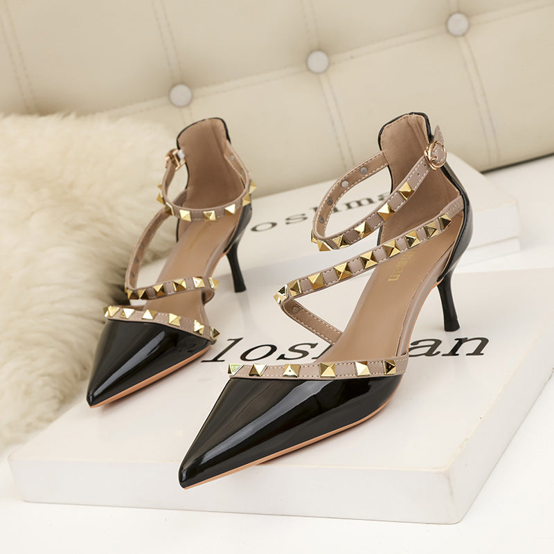 Chaussures :Sandales à talon fin pour femmes
