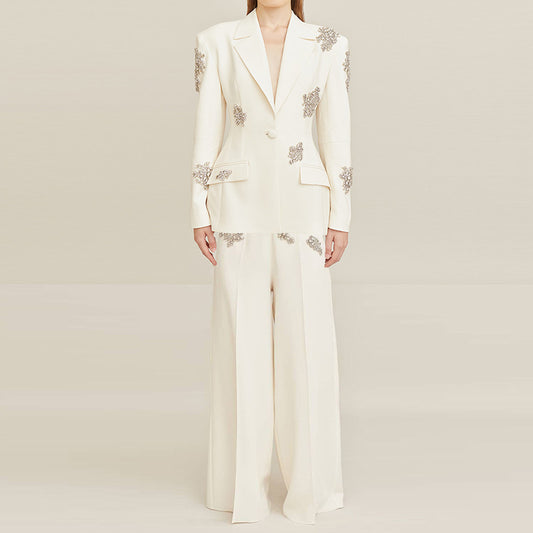 Ensemble blazer à strass perlés et pantalon à jambes larges