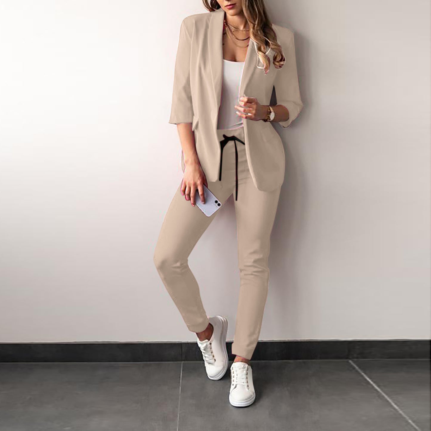 Costume de mode décontractée pour femmes