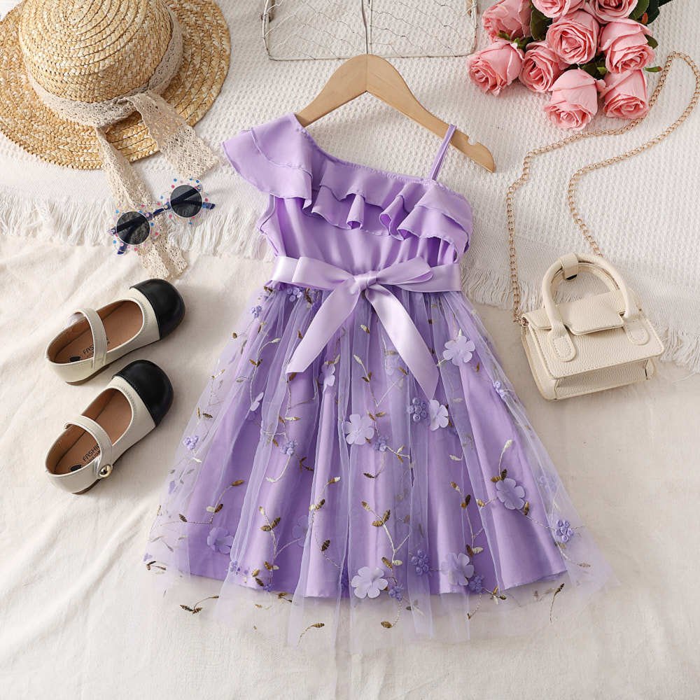 Robe à bretelles