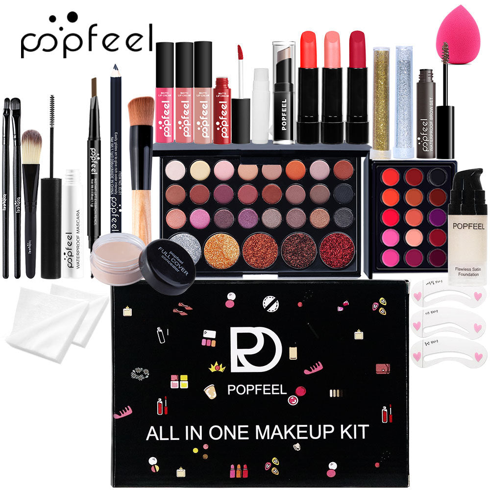 ensemble de cosmetiques de maquillage