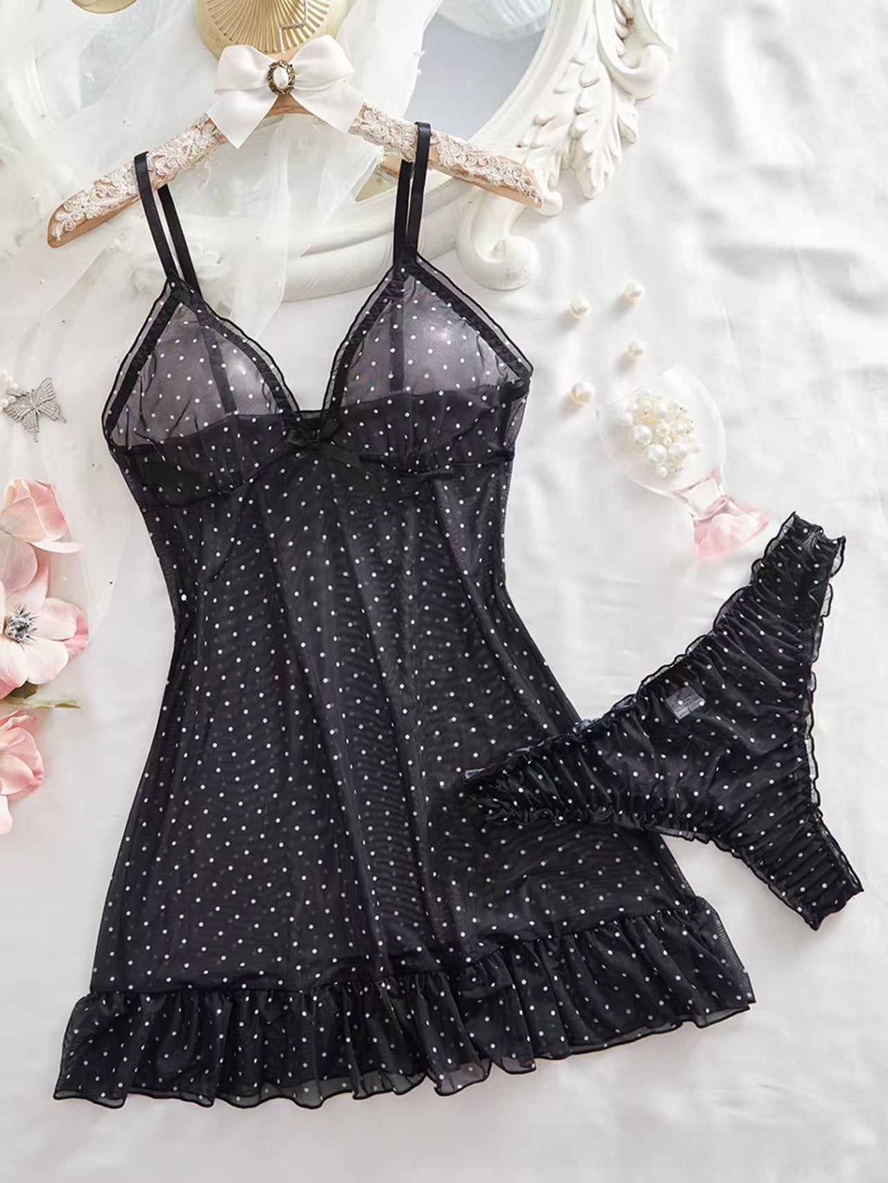 Habit :Lingerie avec jarretelles