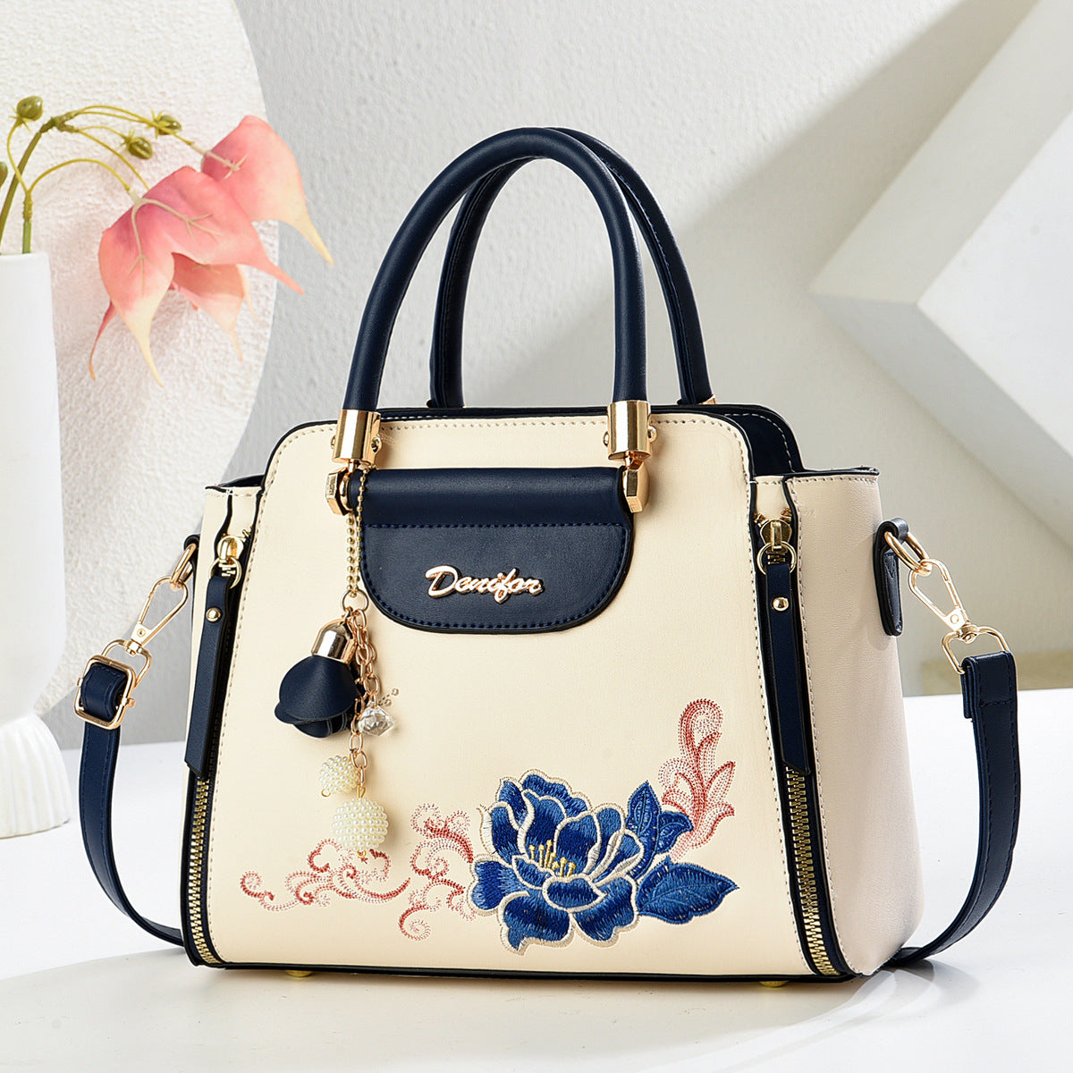 Sac à main en PU brodé avec bandoulière réglable