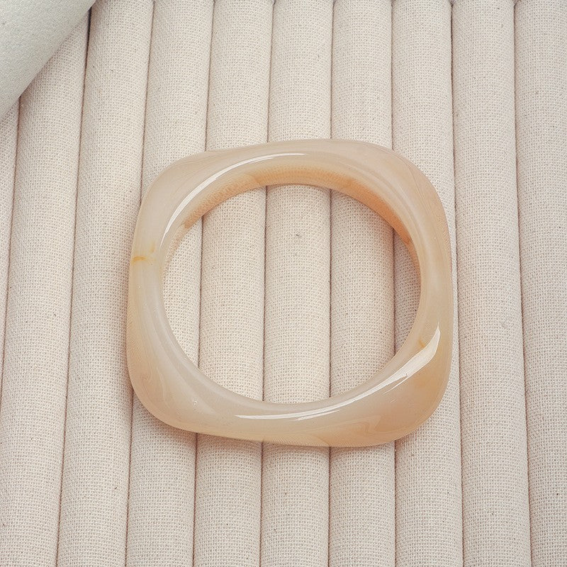 Bracelets en acrylique courbés pour femmes