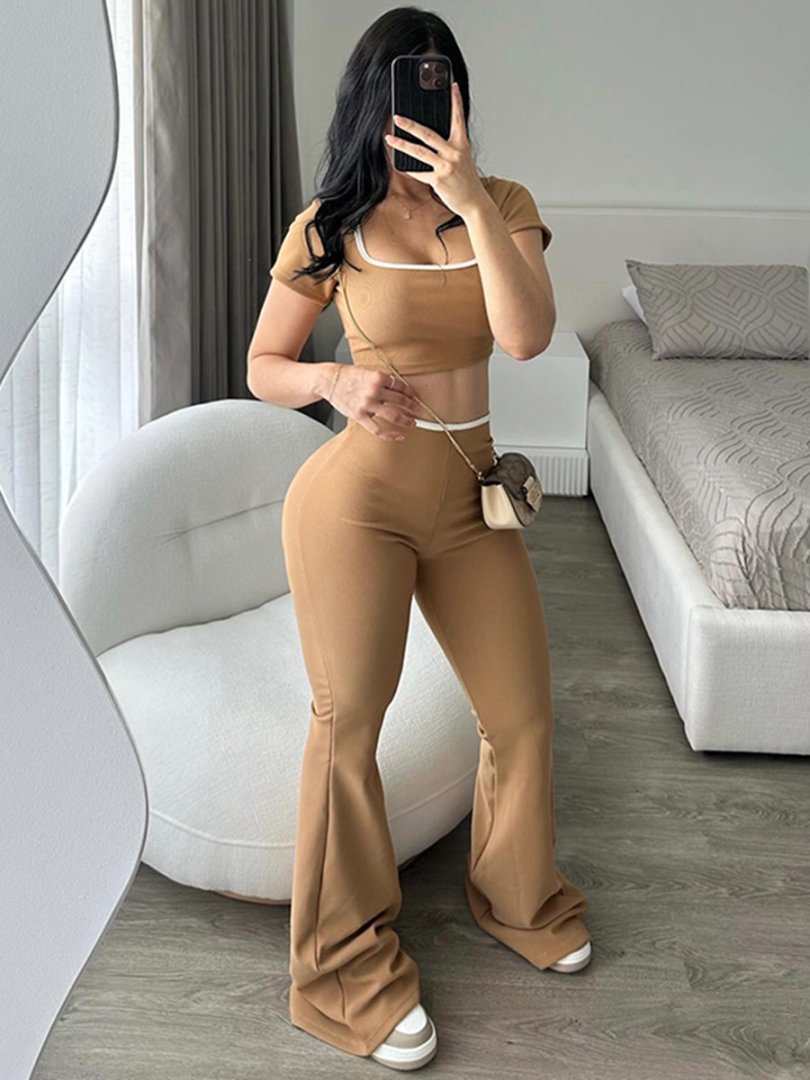 Ensemble deux pièces style sport décontracté