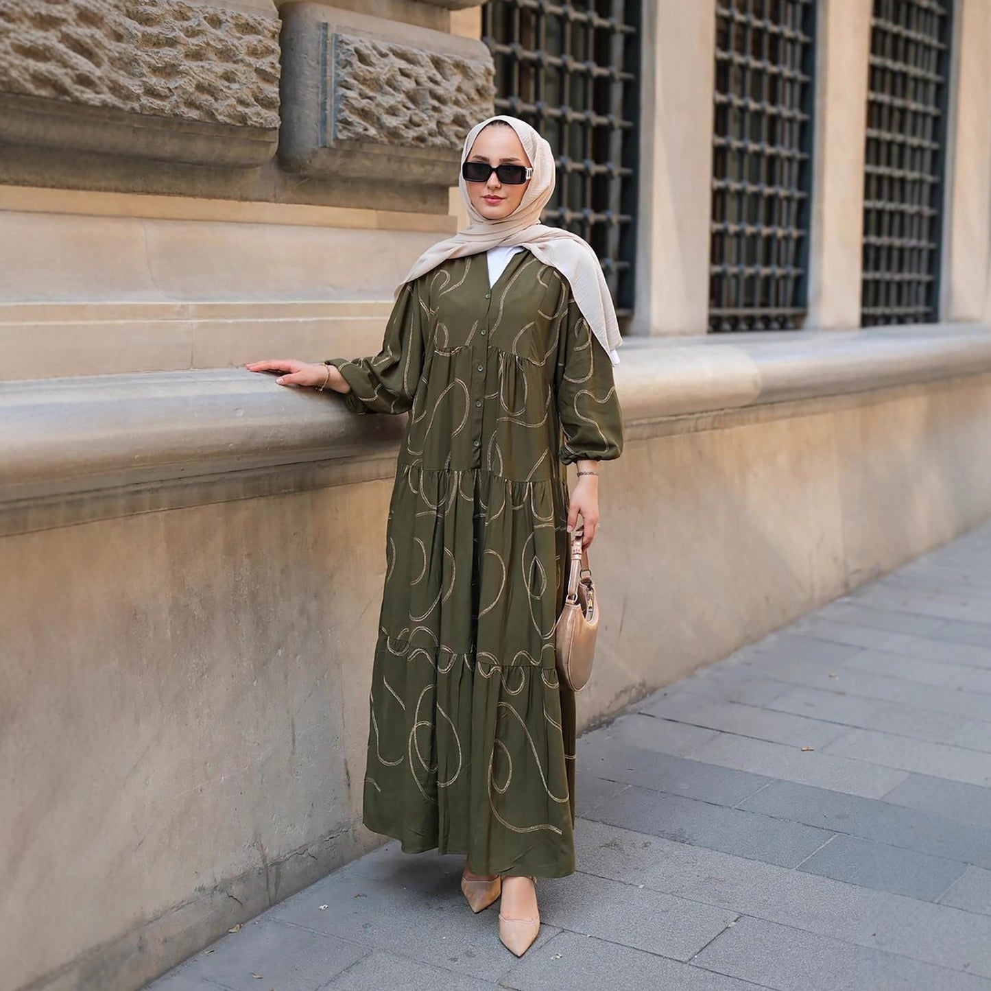 Robe longue ample patchwork imprimée à col en V
