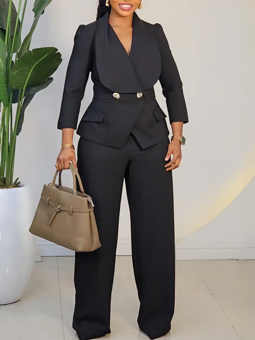Habit :Combinaison pantalon large à col tailleur pour femme