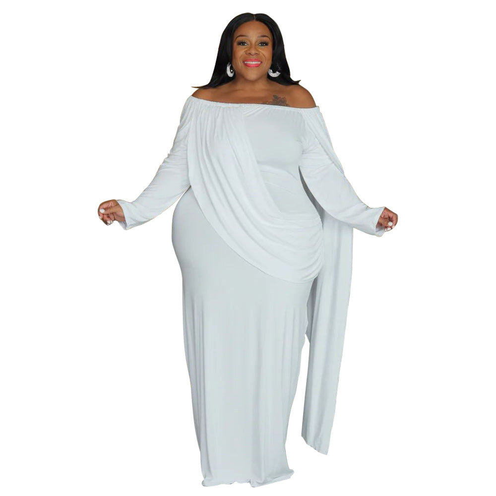 Habit :Robe moulante à manches longues et épaules dénudées