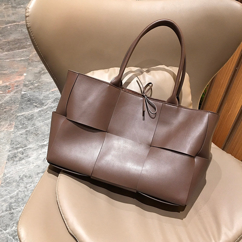 Sac fourre-tout tissé en cuir véritable