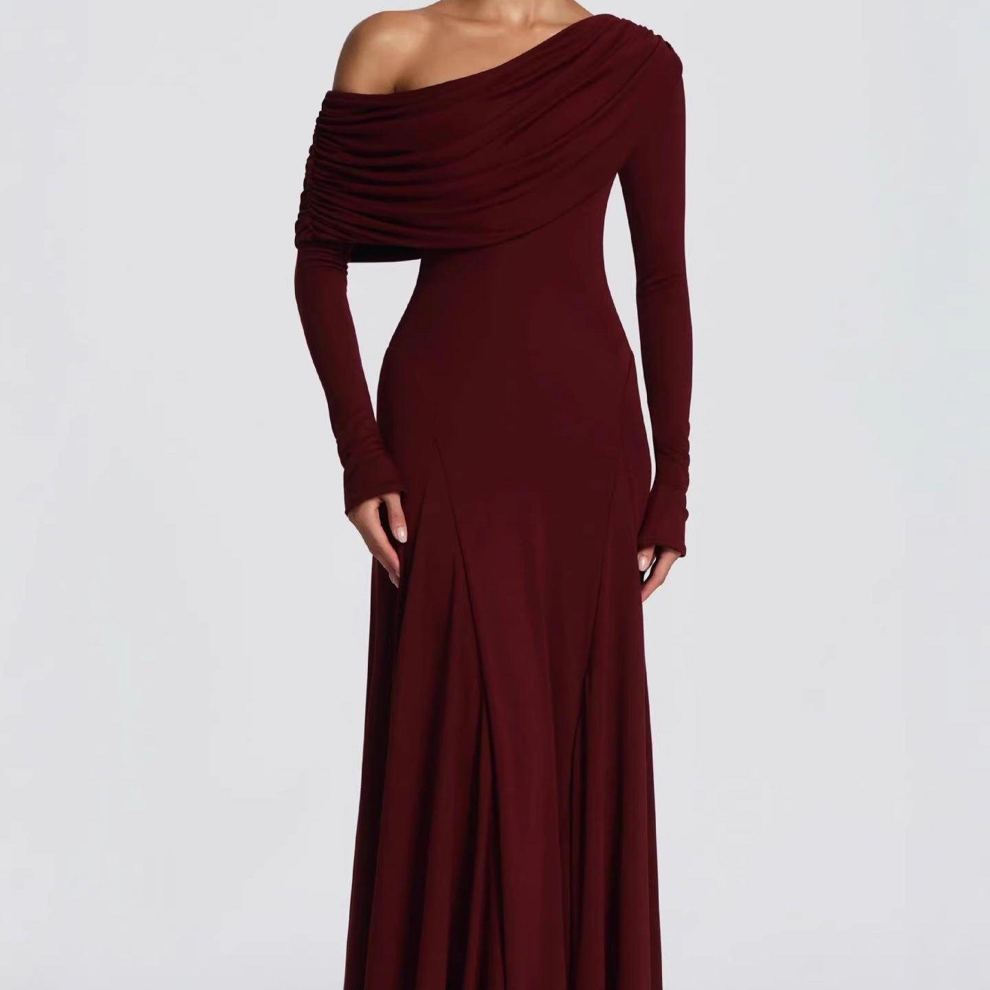 Robe de soirée élégante moulante à épaules dénudées
