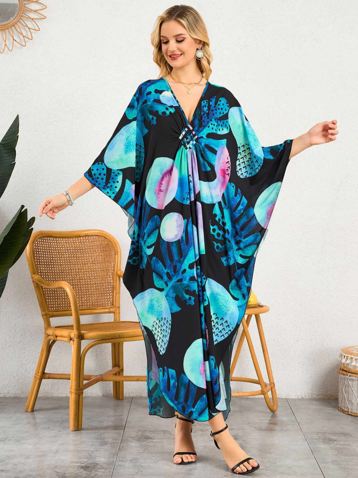 Robe de plage à encolure en V tissée