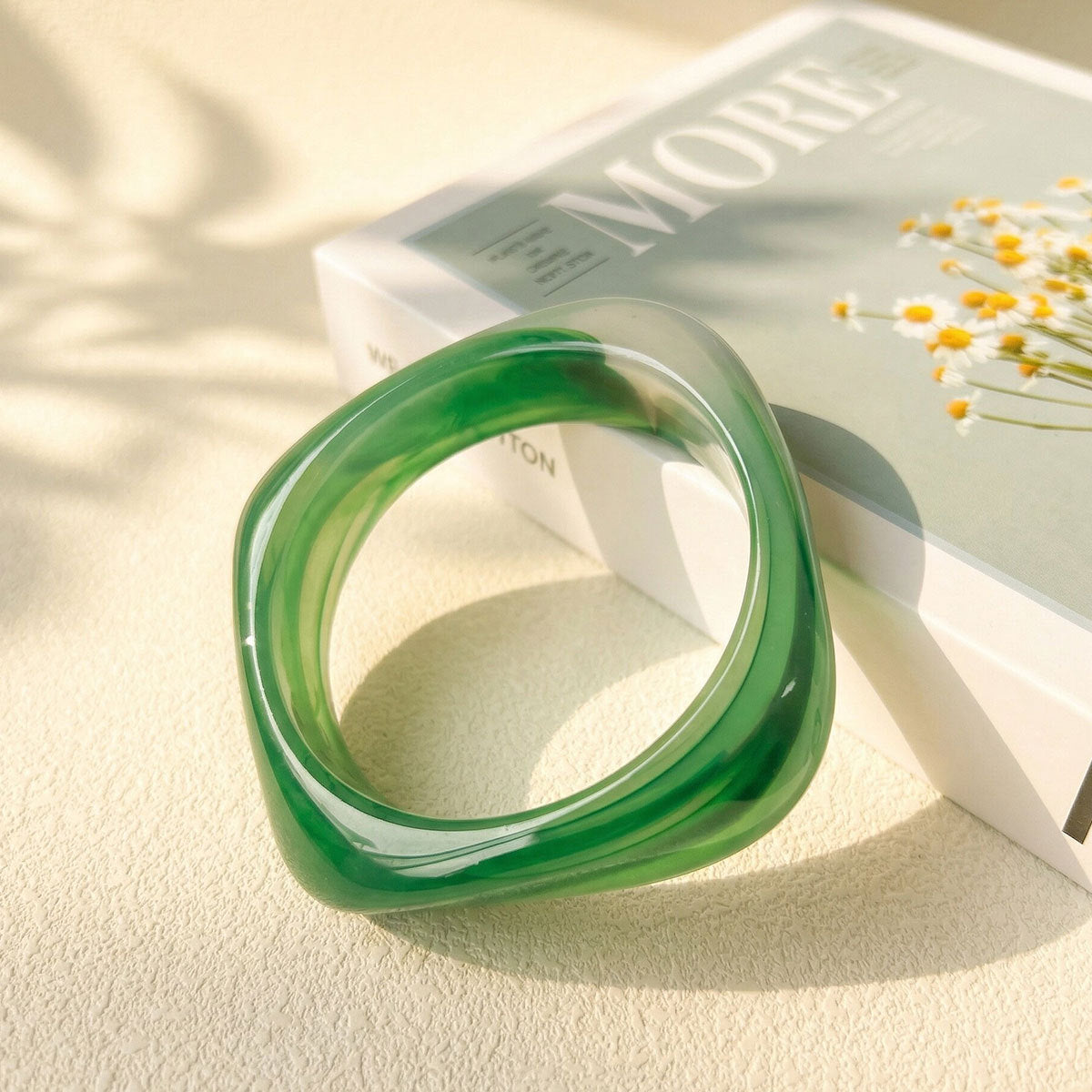 Bracelets en résine à motifs géométriques irréguliers et dégradés