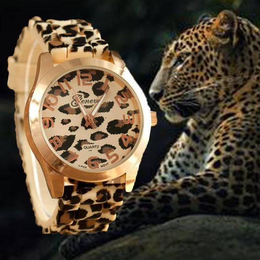 Montre élégante à imprimé léopard