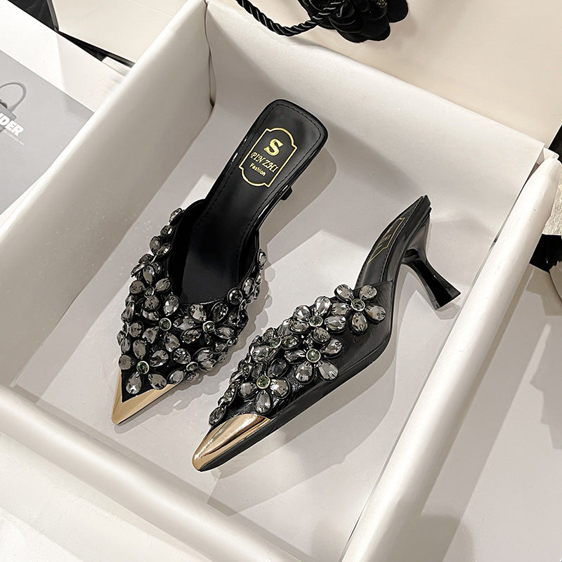 Chaussures :Pantoufles à talons hauts à bout pointu ornées de perles