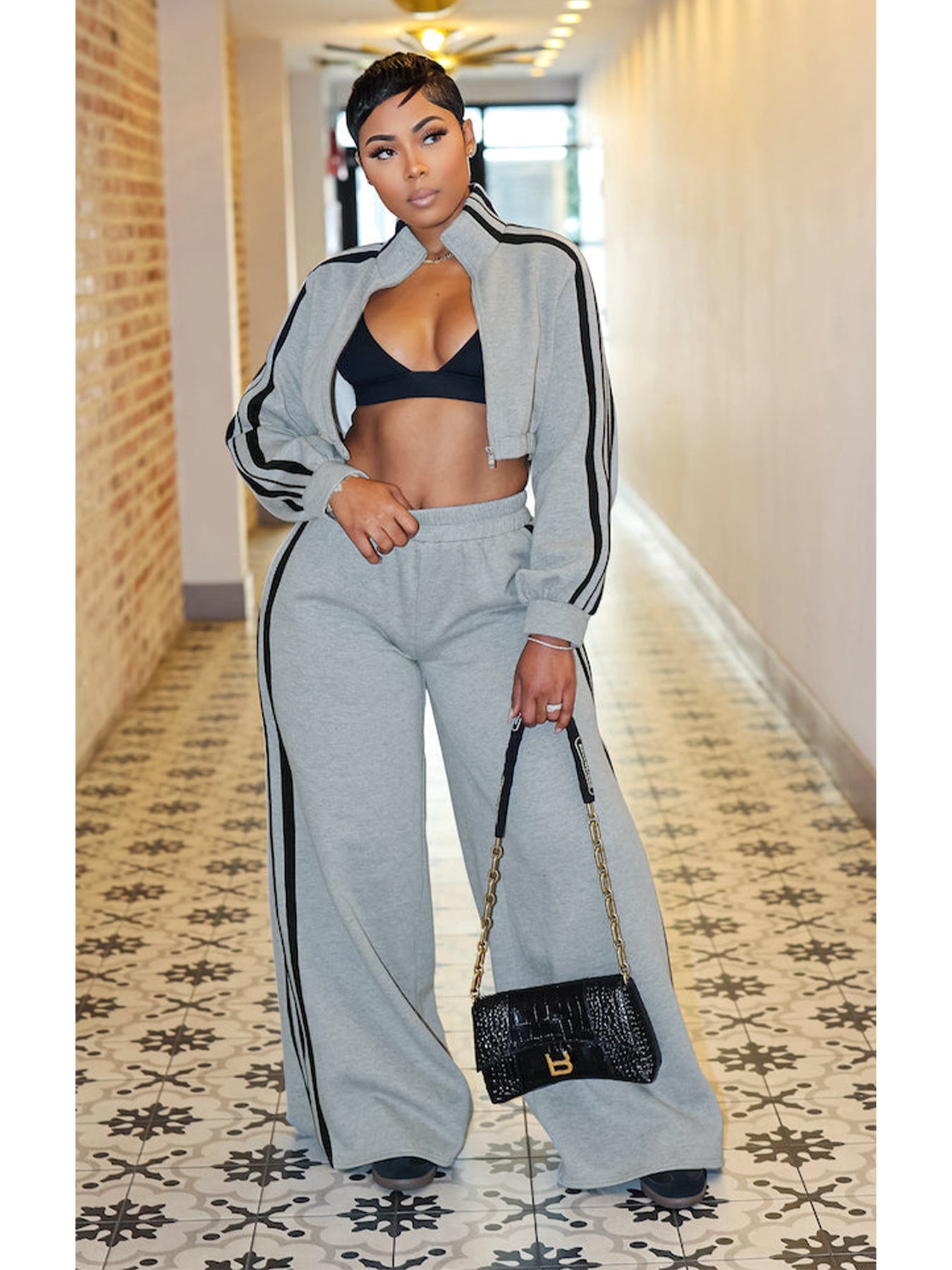 Ensemble sweat à capuche zippé à rayures et pantalon