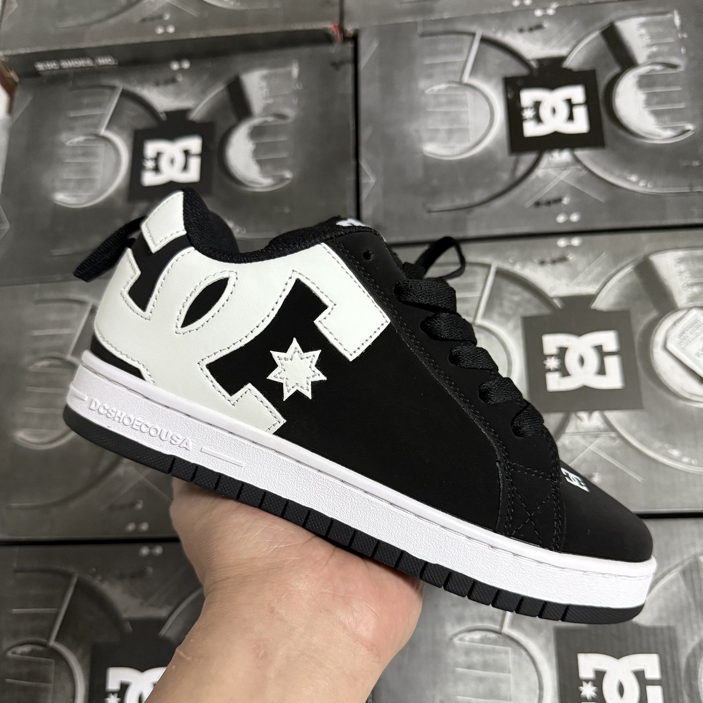 Chaussures de skateboard