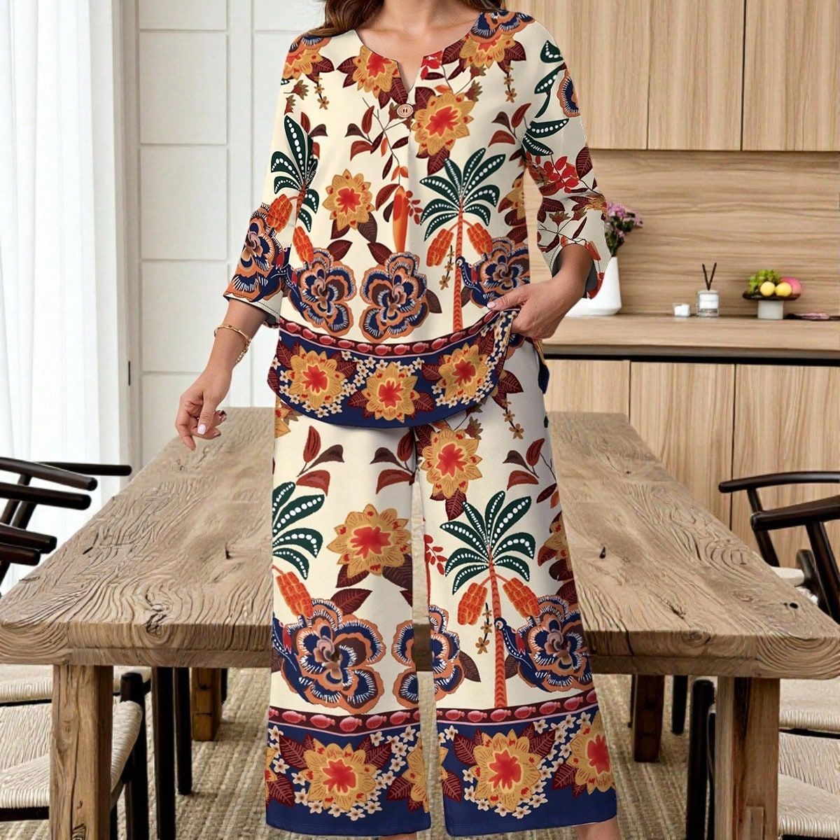 Ensemble chemise et pantalon à imprimé floral