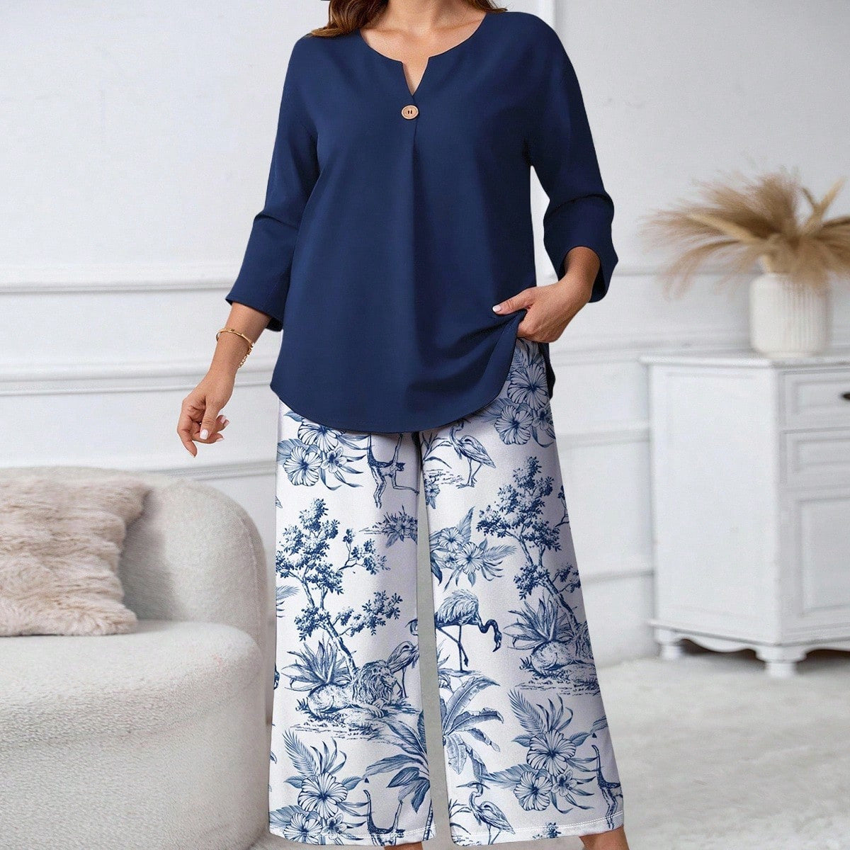 Ensemble chemise et pantalon à imprimé floral