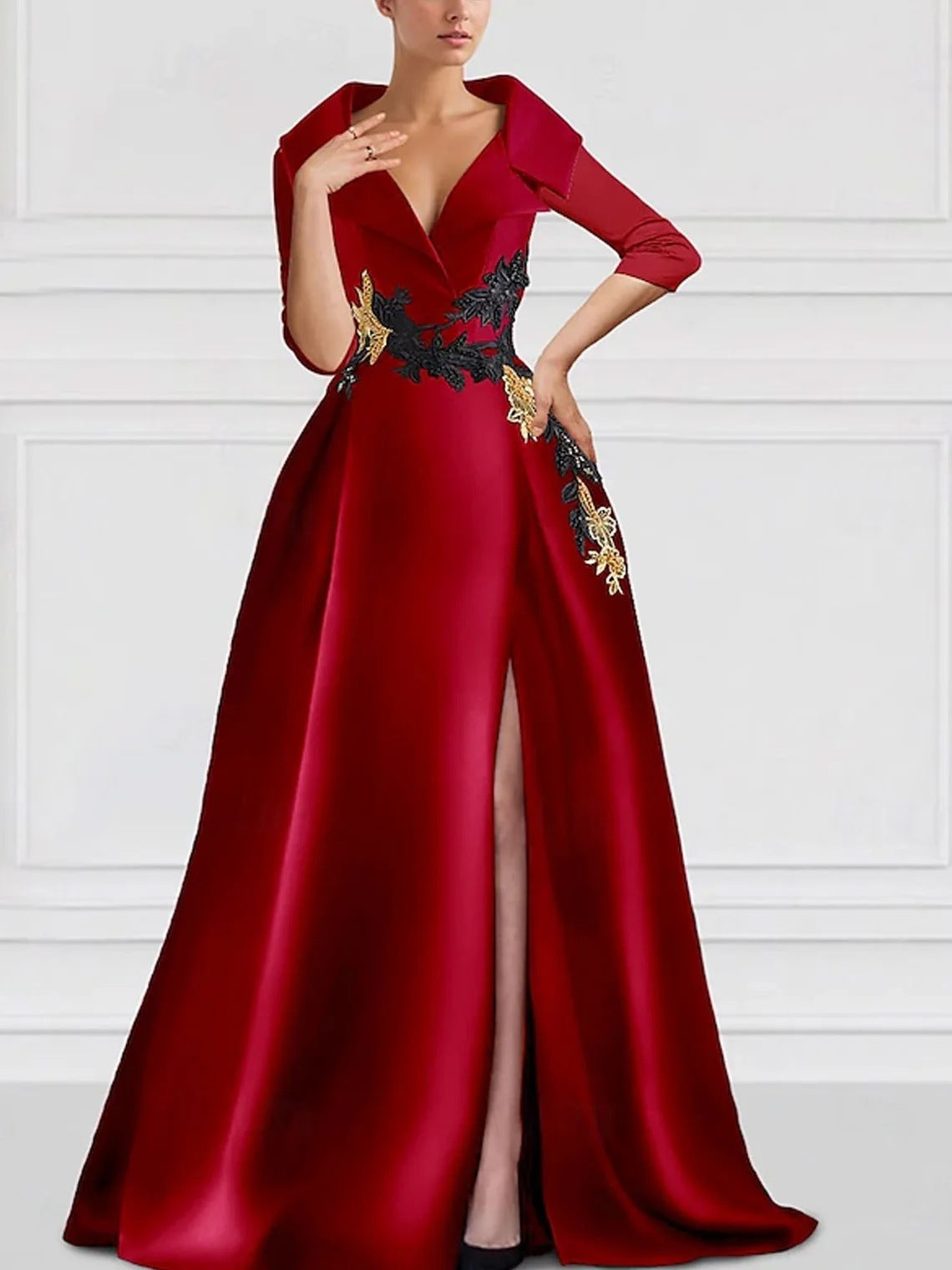 Robe de soirée élégante fendue avec décolleté en V