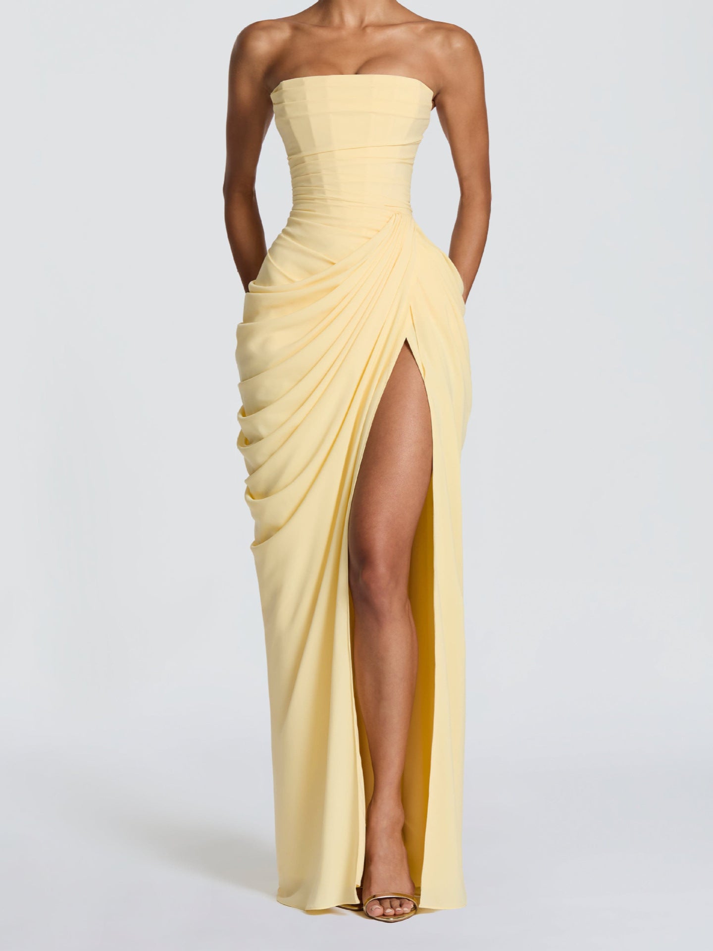 Robe longue bustier sexy à taille froncée avec fente