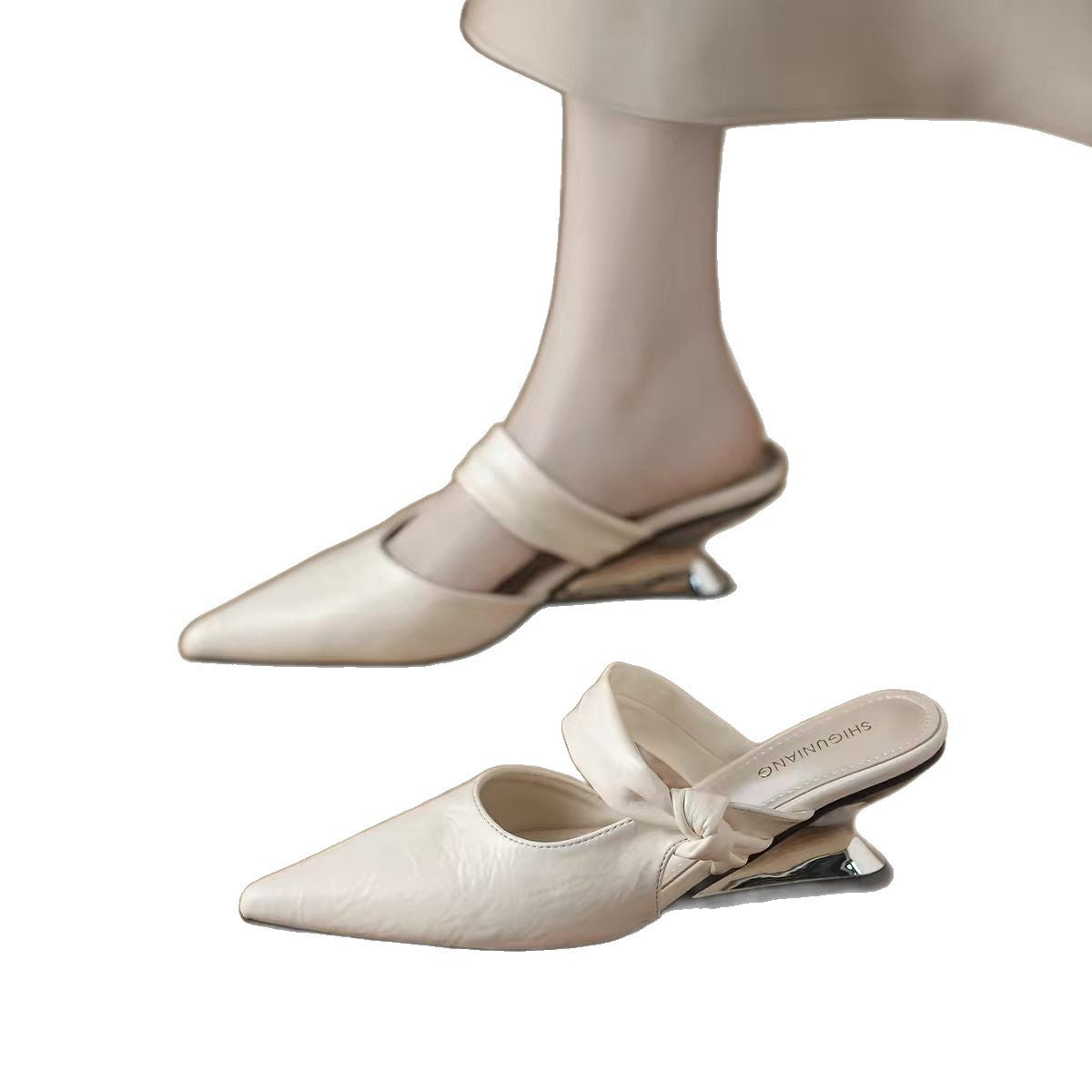 Chaussures :Sandales compensées à enfiler pour femmes