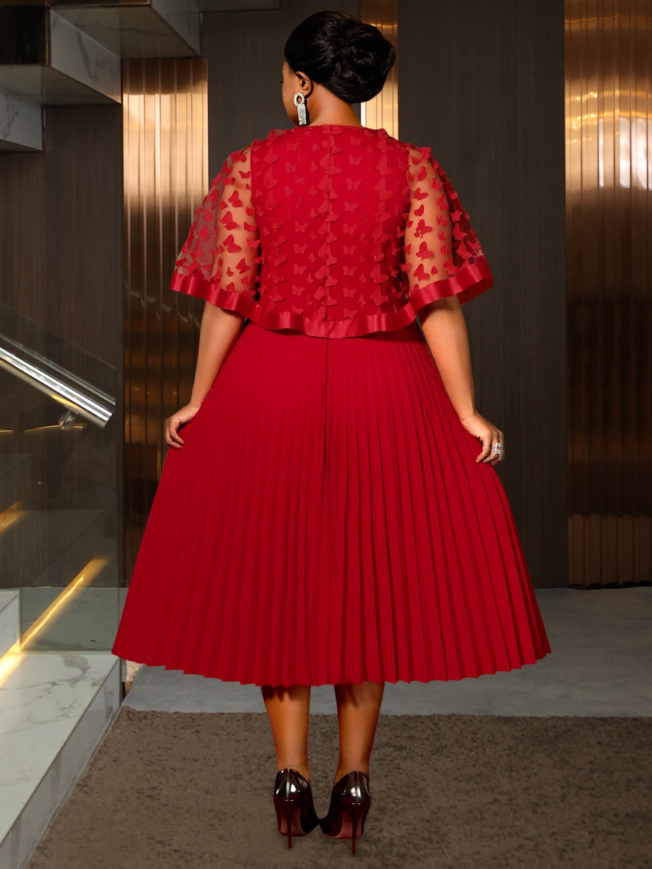 Robe  grande taille en tulle avec nœud et châle