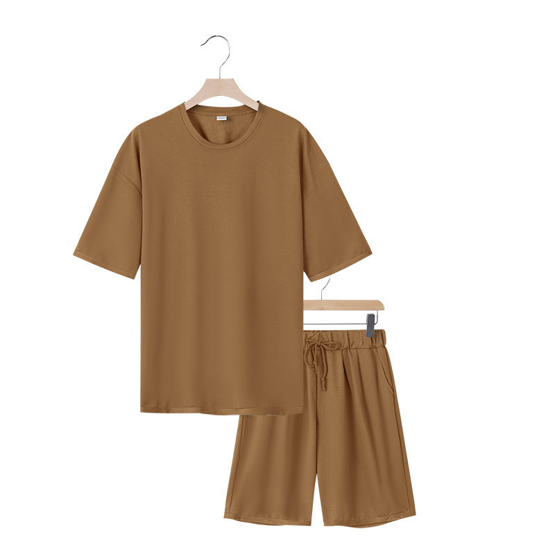 Ensemble de sport décontracté avec short et manches courtes