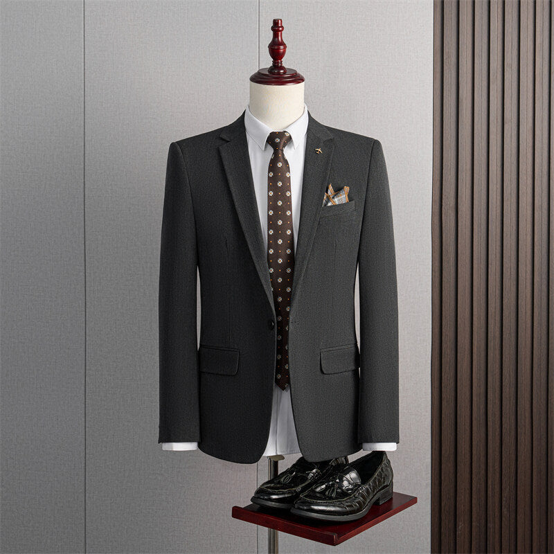 Ensemble de costume trois pièces homme coupe slim